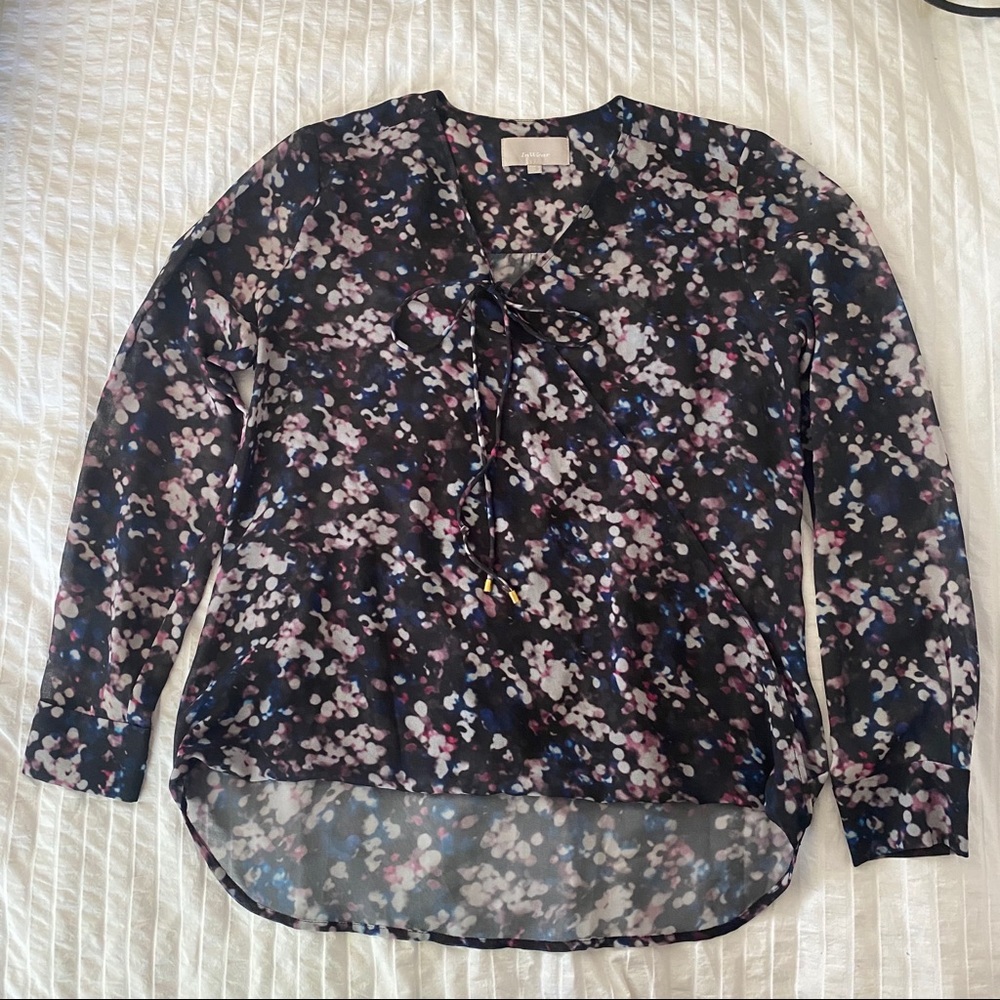 Sheer In Wear blouse - Picture 3 of 4